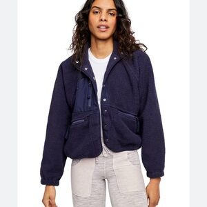 Free People Hit the Slopes Fleece Jacket, Navy size Large, New with Tags